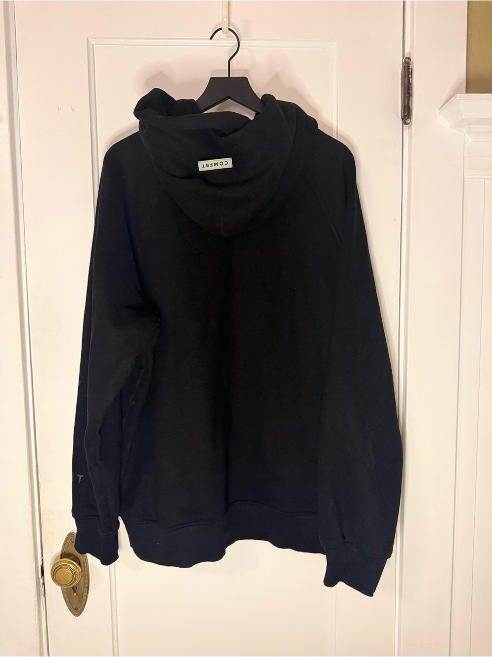 COMFRT Men's Black Pullover Hoodie - Picture 2 of 4